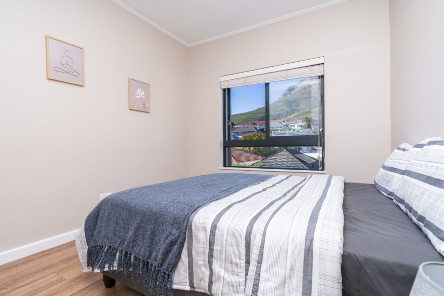 To Let 2 Bedroom Property for Rent in Vredehoek Western Cape